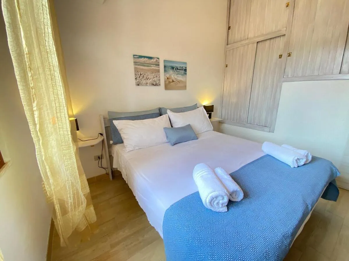 Capitana Beach Home Privat Parking- 350 From The Beach Quartu SantʼElena 0*,