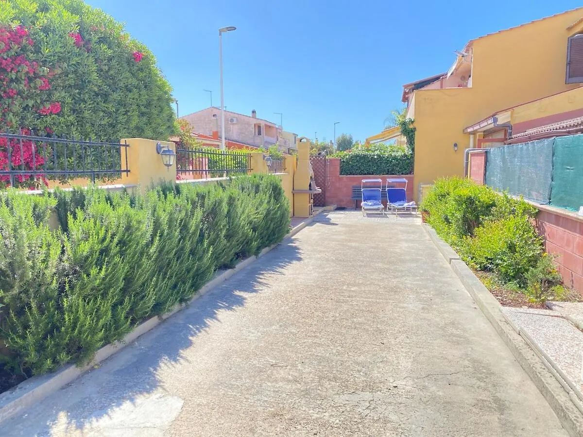 Capitana Beach Home Privat Parking- 350 From The Beach Quartu SantʼElena
